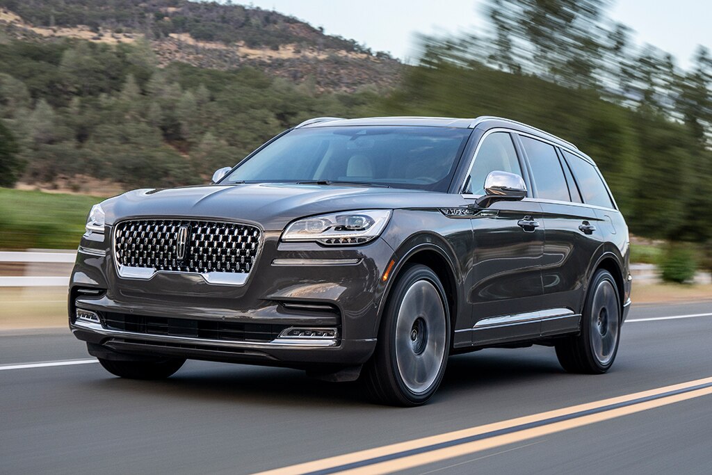 2022 Lincoln Aviator Front Left Side in Grey